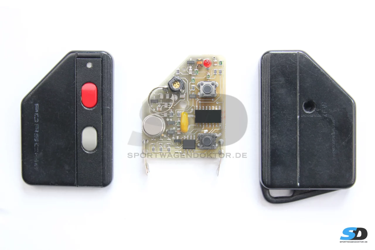 Bild vergrößern - reparierter Porsche 964 Handsender