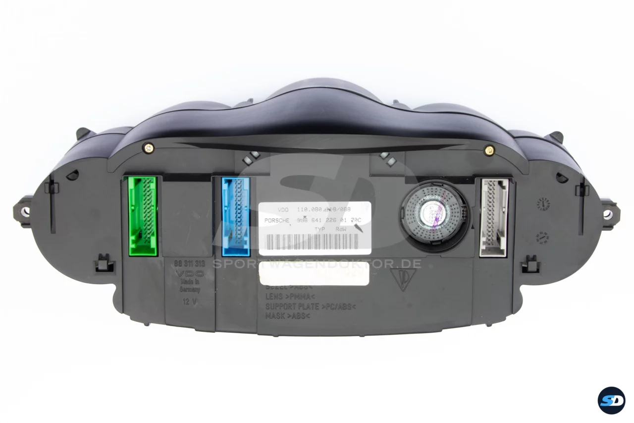Bild vergrößern - Rückseite Porsche 996 Kombiinstrument
