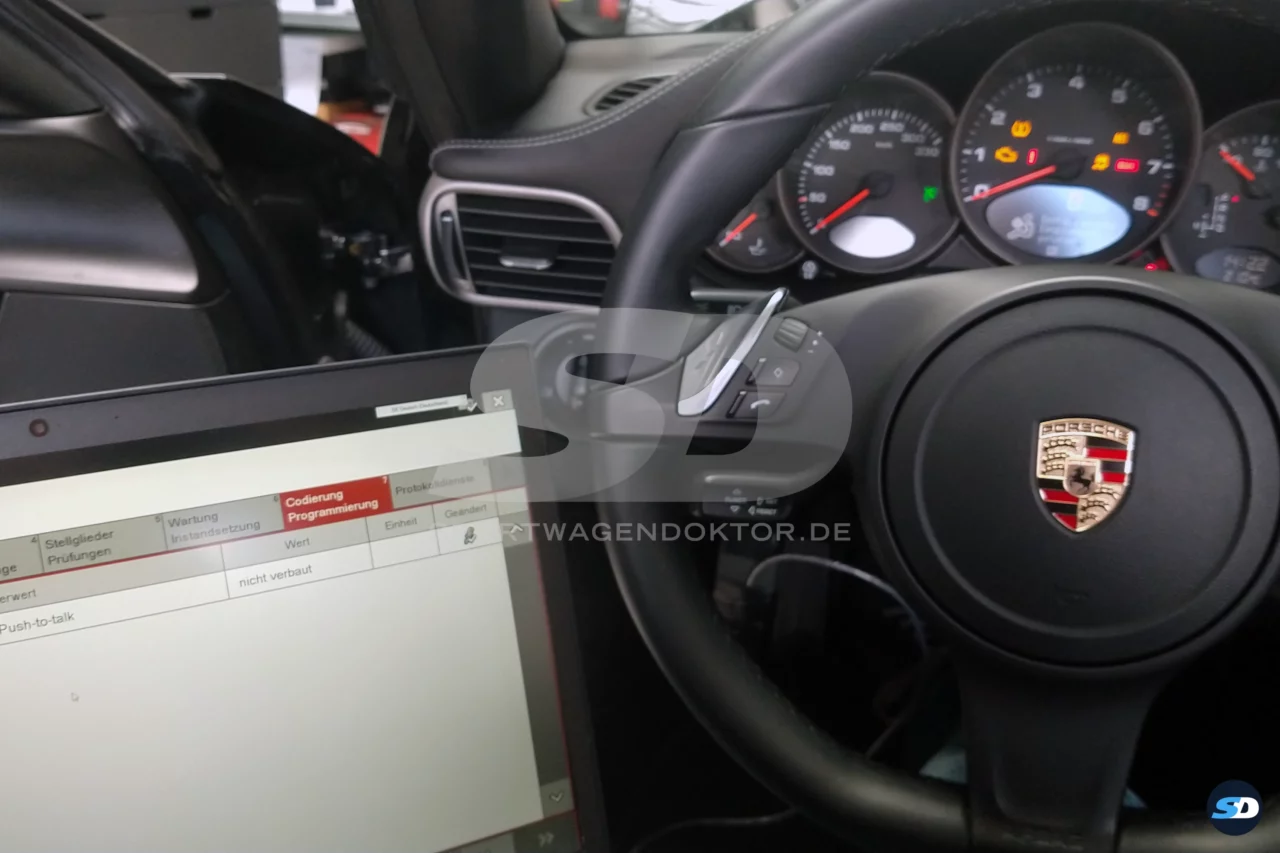 Bild vergrößern - Porsche 997 – Codierung Verstärker und Lenkrad