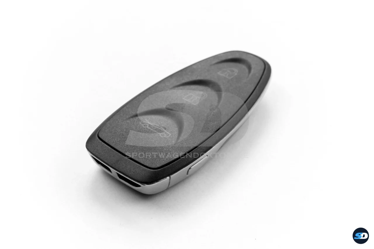 Bild vergrößern - McLaren MP4-12C – Reparatur Funkschlüssel