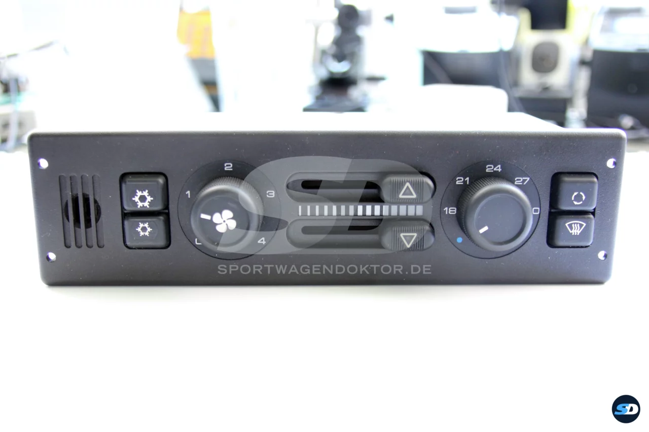 Bild vergrößern - Porsche 993 – Reparatur Klimabedienteil