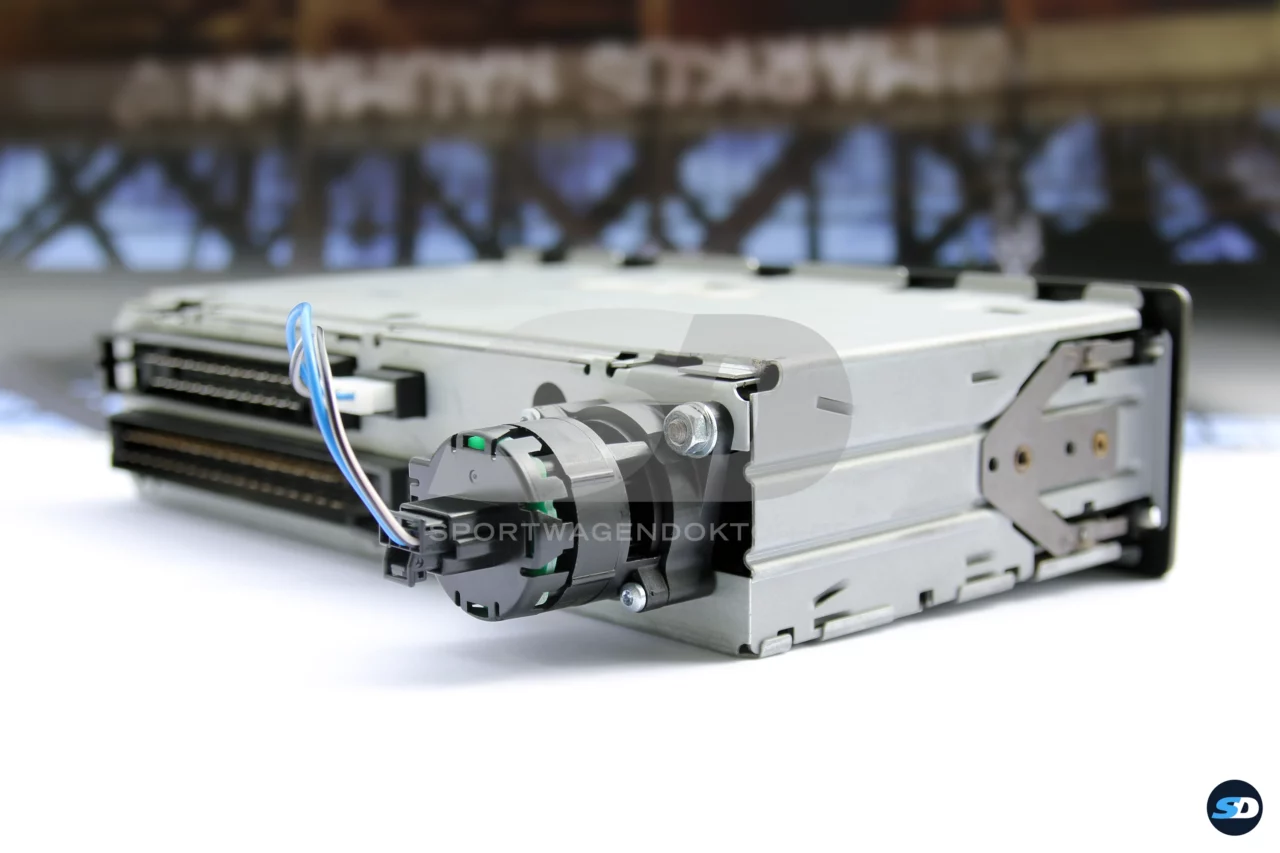 Bild vergrößern - Porsche 993 – Reparatur Klimabedienteil