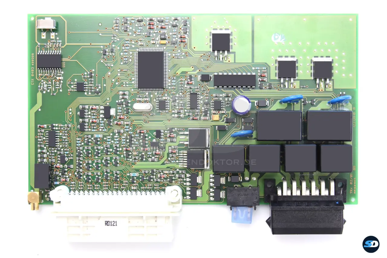Bild vergrößern - Porsche 996 Cabrio – Wasserschaden M534