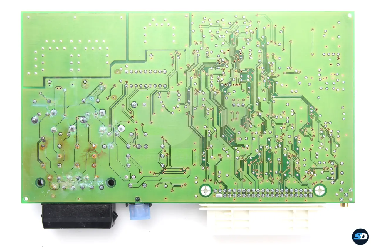 Bild vergrößern - Porsche 996 Cabrio – Wasserschaden M534