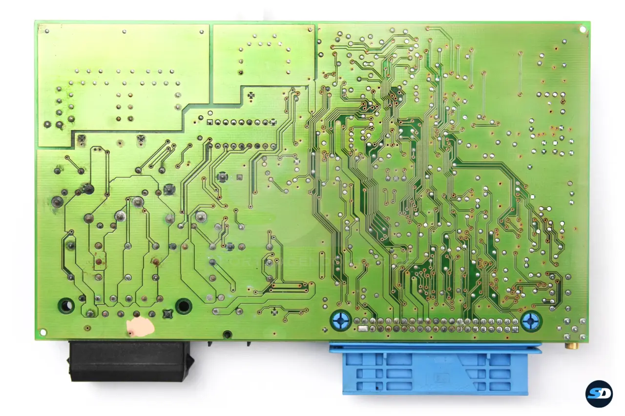 003_m535_gime Bild vergrößern - Porsche 986 – Wasserschaden M535
